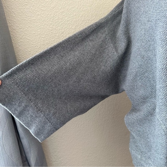 J. Jill Pure Cashmere Blend Boxy Waffle Knit Pull Over Sweater with Pockets - Picture 5 of 13